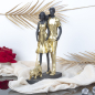 Preview: Paarfigur mit Hund aus Kunststein Dekofigur – Exklusive Skulptur Höhe 29,5 cm Breite 19,5 cm