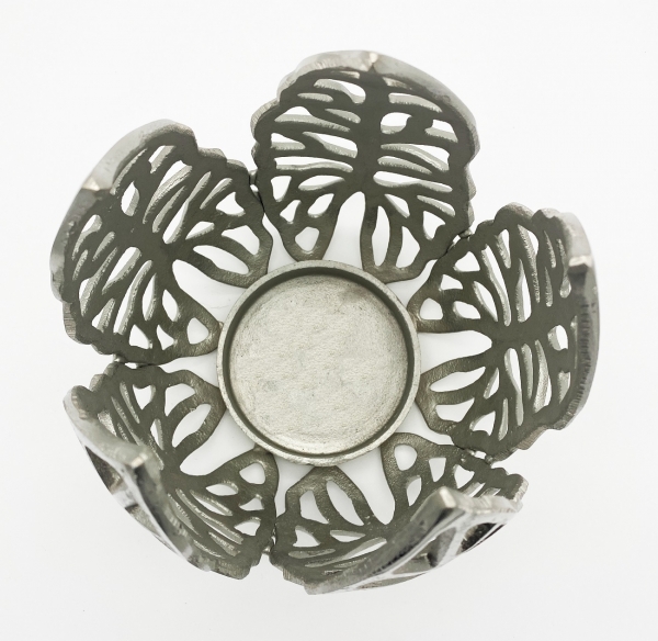 '"Moderner Kerzenhalter ''Blumen'' 23 cm x 18 cm Alu Silber Kerzen bis D: 10,5 cm"'